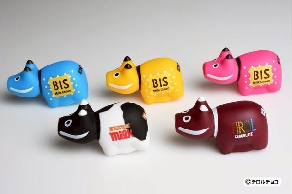 バレンタインは「食べて終わり」にしない。チロルチョコが“赤べこ”になってやってきた！