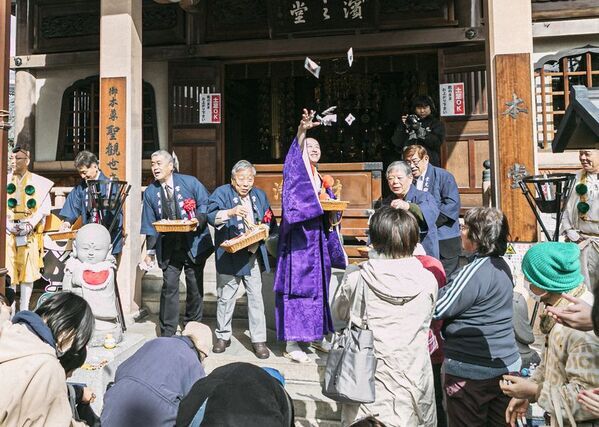 “逃げ場のない火祭！？”狭い境内での迫力ある炎の祭典　840年の伝統を今に受け継ぐ文化行事「吹田の火祭」を2月11日に常光円満寺で開催