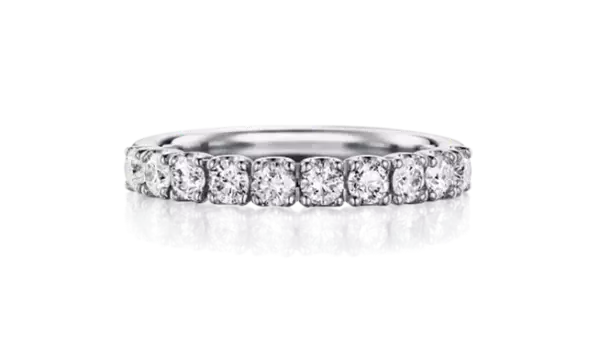 おふたりの心が寄り添うバレンタインデーに　想いをかたちにする特別なリングを