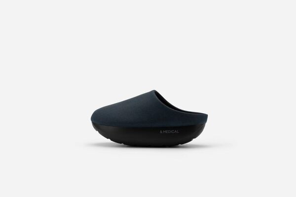 仕事しながら体幹トレーニングができるオフィスシューズ「KAMOLEG 2.0 W」3月上旬より一般販売