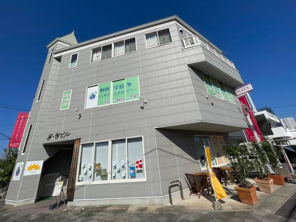 【愛知県半田市】「勉強はつまらない」を変える。シリコンバレー在住8年・地域活性化の仕掛け人が監修する、“失敗を肯定し、世界とつながる”次世代型個別学習塾「ジェネラスアカデミー」が開校