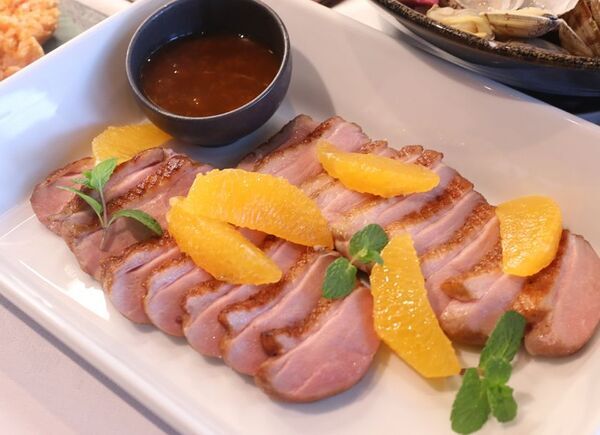 【京都山科 ホテル山楽】ローストビーフや握り寿司も食べ放題！2026年3月1日(日)より新たに和洋ランチブッフェを提供開始