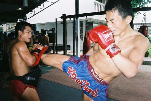 【元プロキックボクシング王者 × 医学博士×精神科医】“格闘家ドクター”が、新年度に向けて「うつ病の運動による予防」の現代ビジネス掲載を機に普及活動を本格始動