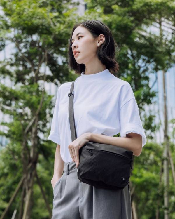 日本初※！ポーチがクロスボディバッグに　ショルダーバッグがバックパックに！「Makuake」にて4月中旬にプロジェクト開始予定