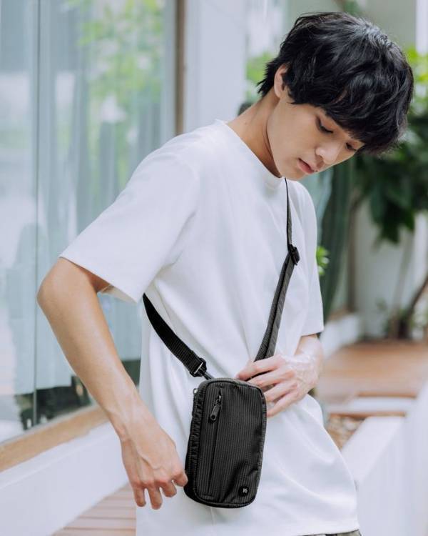 日本初※！ポーチがクロスボディバッグに　ショルダーバッグがバックパックに！「Makuake」にて4月中旬にプロジェクト開始予定