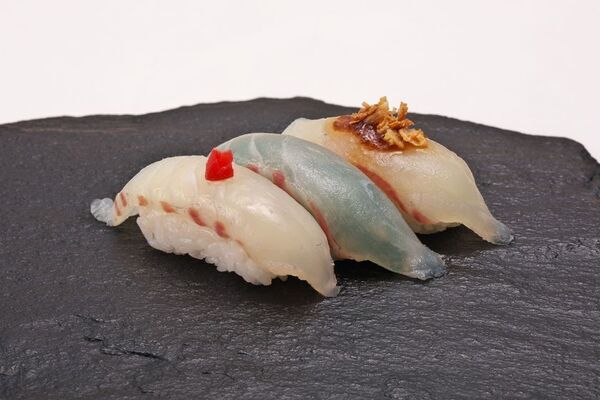 春の旬を味わう『春の寿司まつり』を3月6日(金)より開催　～市場を通さず坊勢島の浜から獲れたて魚が店舗へ届けられる浜直地魚や春限定の匠の一皿など、季節の味覚を堪能～