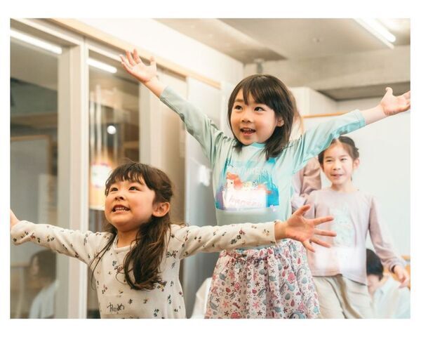 【実施園募集】プロのアーティストと育む非認知能力　2026年度「表現教育プログラム」訪問先の公募を開始します