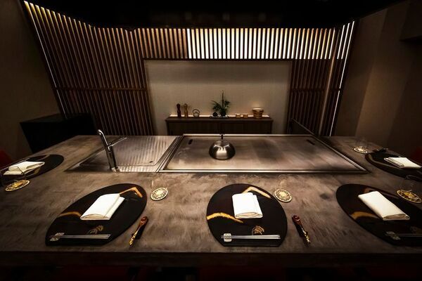 ホロニック、ノバレーゼとFC契約締結　鉄板焼き「みたき」をホテル内に導入　新たな滞在価値を創出　兵庫と奈良のホテル内に「みたき」の新店開業