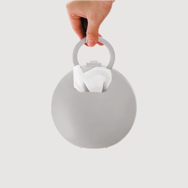 ペットケアやアウトドアで人気の「ポイッとボール」が、上質なマット質感にリニューアル。ティッシュペーパーとロールペーパーを選べる。インテリアに馴染む新3色が登場。