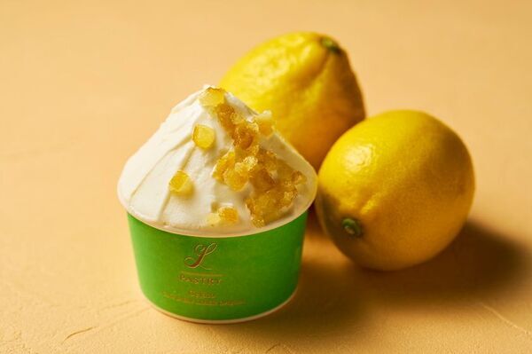 「リーベルホテル大阪」Cafe & Bar LIBERで過ごす初夏のひととき　柑橘とメロンが彩る爽やかなスイーツを愉しむ　「Citrus & Melon Fair」を開催！