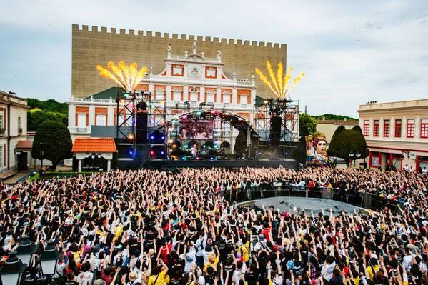 志摩スペイン村×ヤバイTシャツ屋さん コラボイベントヤバイ志摩スペイン村屋さん～あつまれ！パエリャピーポー2026～5月7日（木）～6月28日（日）開催！