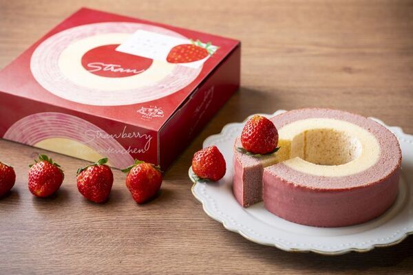＜いちご専門店の道の駅 いちごBonBonBERRY＞累計7万個突破の「いちごのバウムクーヘン」に“静岡抹茶”の味わいが新登場！新作スイーツ4種登場　「静岡県産いちごと静岡抹茶フェア」も同時開催！