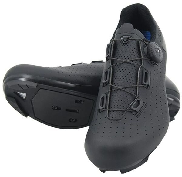 FLR｜新型サイクリングシューズが試せる！全国24店舗でリレーポップアップを開催