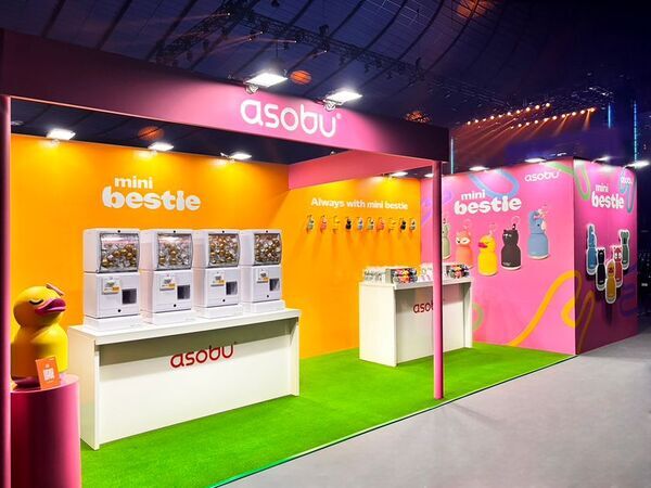バッグに付けてかわいい！asobu新作ボトル「mini bestie」登場　―マイナビ TGC 2026 S/Sで話題に