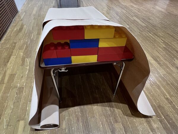 片面ダンボールの無償提供先を大募集！　教育現場とともに素材の可能性を探る