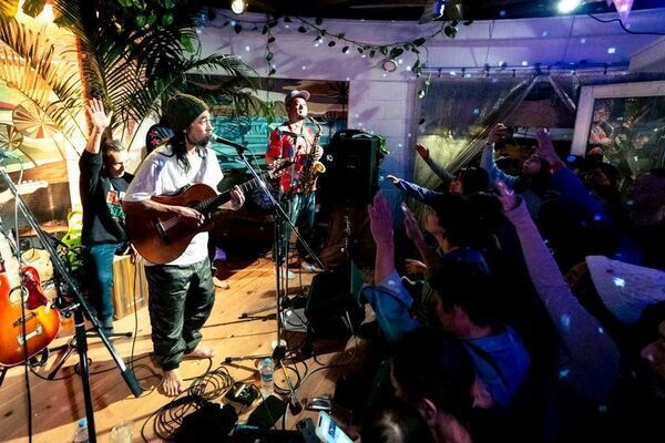 船で24時間、世界遺産・小笠原で開催『BONIN ISLAND JAZZ』10周年　出演者公募開始(船代・宿泊費無料)／出演者第一弾発表