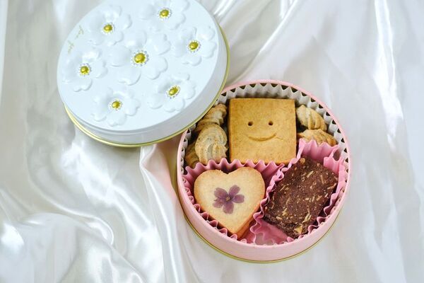 ＜羽田空港＞ヴィーガン・グルテンフリー・ハラール認証のお土産「抹茶富士山クッキー」第3ターミナル4階「Edo食賓館」にて販売開始！