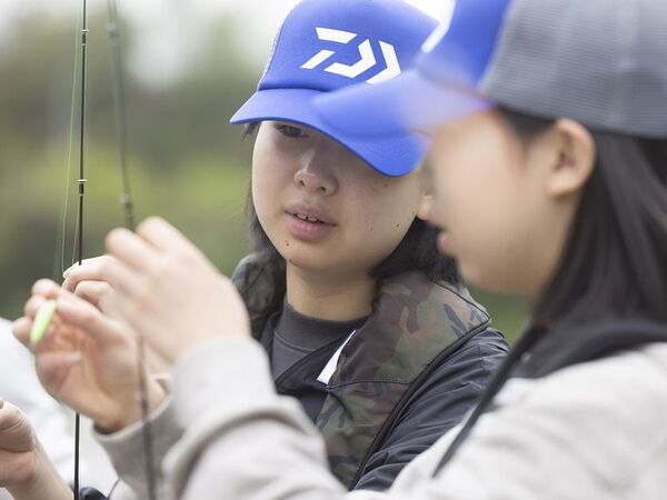 グローブライド、高知県嶺北で高校生向け自然体験型プログラムを実施