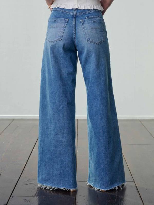 「YANUK×anuans」コラボレーションデニム第3弾が4月29日(水)に発売決定！