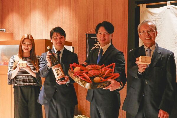 香住漁港の水産加工卸会社が県外初進出！大阪・なんばオリエンタルホテル内に“活きた香住ガニ”の専門店「香住蟹一番」を4月20日(月)にオープン！