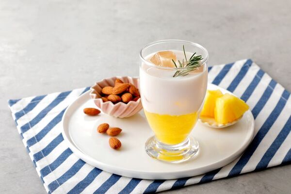 春夏の3大悩み「紫外線・ダイエット・季節バテ」に新提案　アーモンドミルク研究会が春夏3大ケアメニューを公開