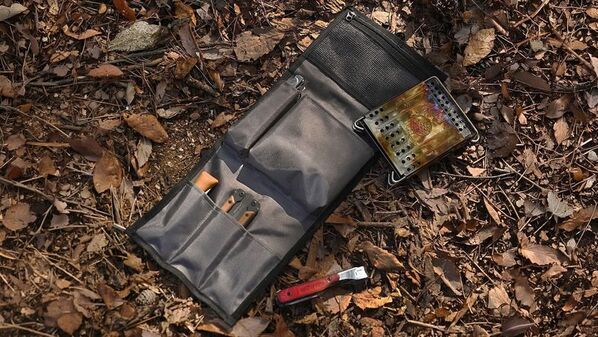 コニファーコーン10周年、フラグシップモデルを刷新　折りたたみ式二次燃焼ストーブ「パイロキューブ」と専用ギアケース「ギアドック2」を5月15日に発売