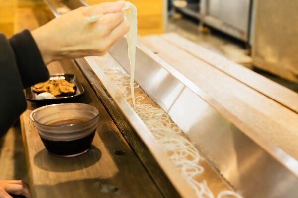 岡山「山乗渓谷そうめん流し 涼水亭」が営業期間、メニューを拡大し、この春からシーズンスタート！