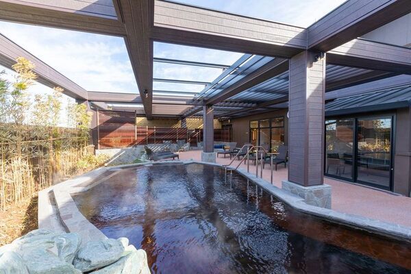 天然温泉で時間をずらす帰宅を提案「ゴールデンウイーク ゆったりまったり帰宅プロジェクト」開催