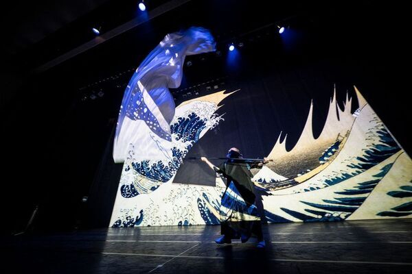 舞台芸術作品『The Life of HOKUSAI-日本凱旋公演-』浅草で凱旋上演　ノンバーバル演出×身体表現で描く“北斎の生涯”大盛況で閉幕　今秋、再びヨーロッパへ。フランス公演も決定！