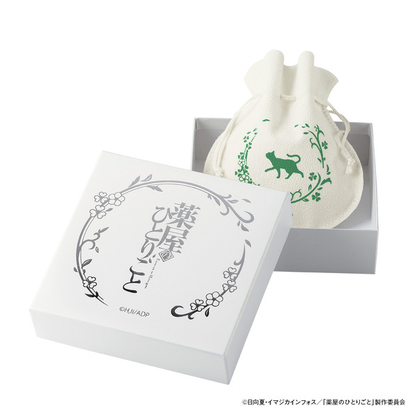 TVアニメ『薬屋のひとりごと』の天然石ブレスレットが登場！猫猫と壬氏をイメージした華麗な輝きの全2種