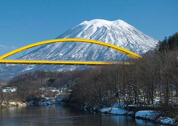 桜・新緑・春紅葉・雪山、4つの季節が一度に交差する、春のニセコへ　ニセコユナイテッドのリフト券が最大半額　5月6日まで営業予定！