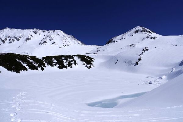 「立山黒部アルペンルート」に初夏の訪れ　2026年5月12日(火)より「みくりが池雪解け情報」配信開始！