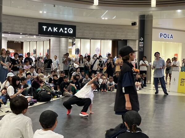 全国12のイオンモールを会場とした小中学生向けブレイクダンスの大会「AEONMALL BREAKIN'' CHAMPIONSHIP 2026」開催