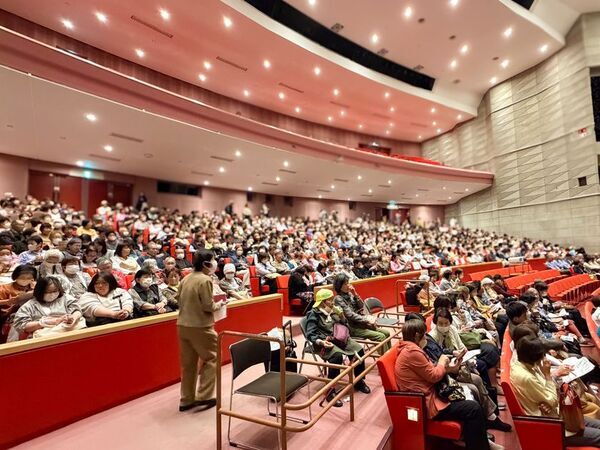 医師・鎌田實講演会を開催