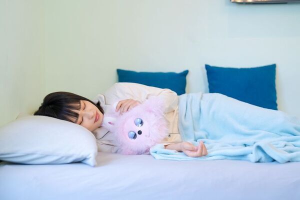 自然な会話ができるAIぬいぐるみ「KOTTI(コッティ)」Makuakeにて2026年5月28日より先行販売開始