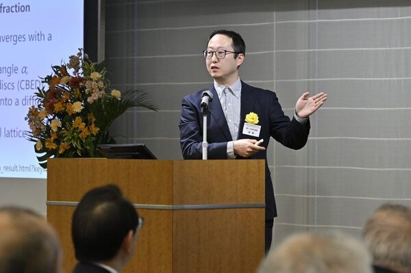 『半導体競争は「マテリアル時代」へ　世界が注目する華人科学者の成果』を『日中経営者』にて公開