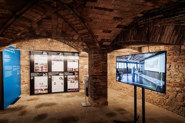 東京工芸大学 工学部 山村健准教授がスペイン世界遺産　「パラウ・グエル」企画展で学術監修ならびに空間デザインを担当　―アント二・ガウディ没後100年―