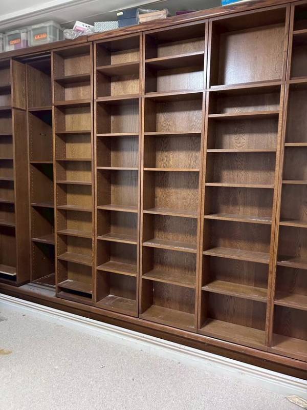「高く売れたはずなのに損をした」――古本の出張買取で増える後悔　東京書房が“査定額だけではない相見積もり”を提言