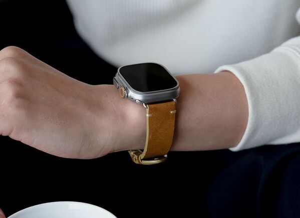 30年以上の時計ベルト専門メーカーが贈る、Apple Watch専門ブランドKUROCURRANTがイタリア・トスカーナ認定レザーを使用した最上位ライン第1弾『Prestige TOSCANA』を6月11日発売
