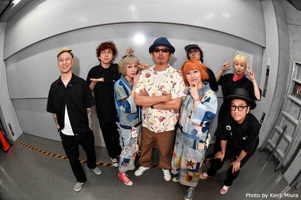 【MUSIC ON! TV（エムオン!）】PUFFYデビュー30周年記念ライブ奥田民生をSPゲストに迎え、人気曲多数披露！エムオン!で6/27(土)夜7時～独占放送！直筆サイン入りタオルプレゼントキャンペーン実施中！
