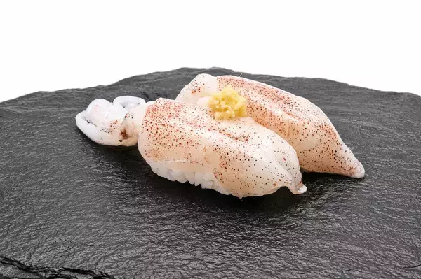 播磨の夏の味覚を堪能する『夏の寿司まつり』を7月3日(金)より開催　～浜から3～4時間で届くブランドはも「前どれ白鷺はも」と鮮度抜群の「前どれひいか」、播磨の夏を彩る旬の味覚が勢揃い～