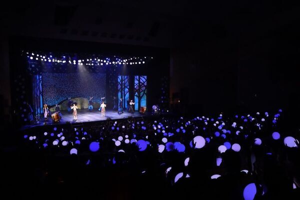 【民俗芸能×作家たちの異彩が生む奇跡、ついにファイナル】わらび座｜ヘラルボニー初の共創ミュージカル、来場者4万人突破