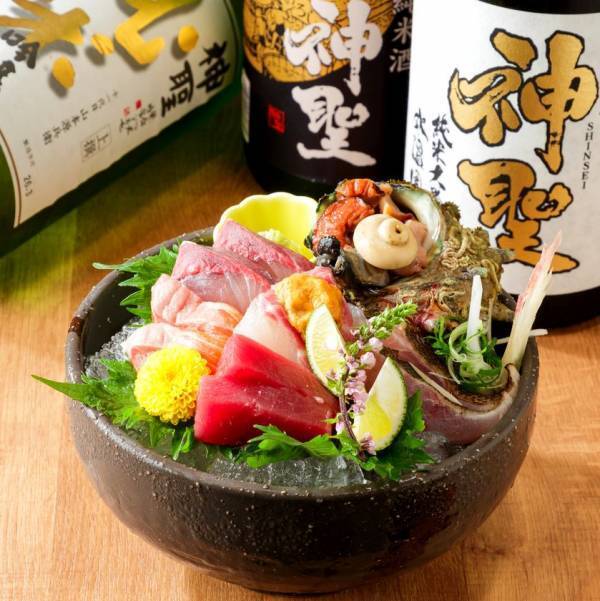 店内大改装！1677年創業 日本酒「神聖」で有名な京都伏見の酒蔵「山本本家」とコラボした「京都四条酒場　神聖」7/8(水)リニューアルオープン