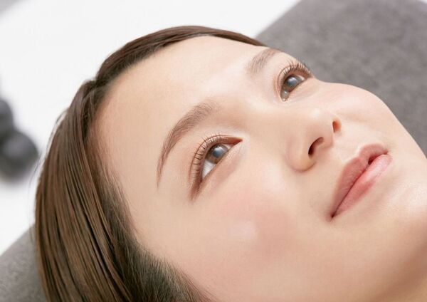 JR品川駅から徒歩1分！ヘアメイク・眉カット・まつげパーマ・ネイルサービスを提供する『アトリエはるか ウィング高輪店』が7/16(木)オープン！