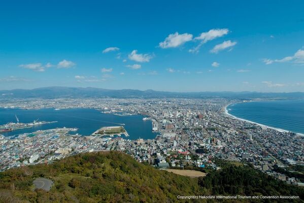 函館の王道スポットを巡るガイド付きバスツアーが新登場！