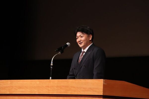 不動産企業リライズホーム代表・金子が就職支援イベントで講演　約1,200名の学生へ「常軌を逸した努力を」の重要性を語る