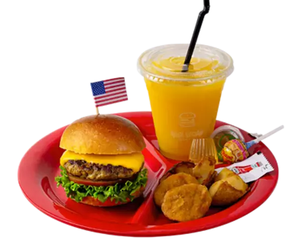 【夏休み限定】キッズバーガープレート注文で山盛りポテトが無料！ヴィレッジヴァンガードダイナーがキャンペーンを開催　豊洲・越谷の2店舗で7月18日スタート