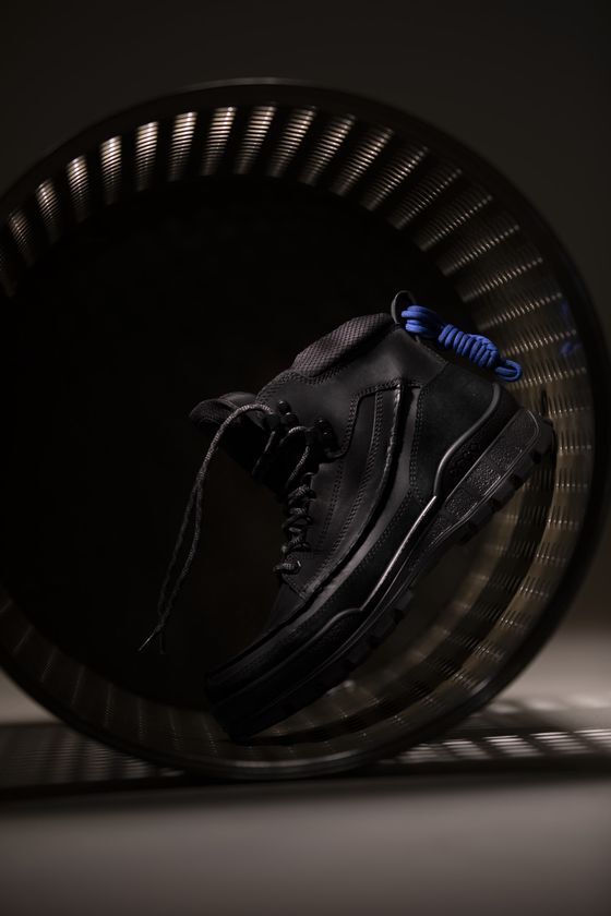 Craig Greenと相澤陽介がECCOの定番を再解釈「ECCO.kollektive」第1弾が登場