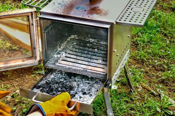 受付終了まであと1週間！CoSTORYで話題のグループ向け薪ストーブ『MAKIng STOVE2 -cube-』がお得なセットになって再登場中