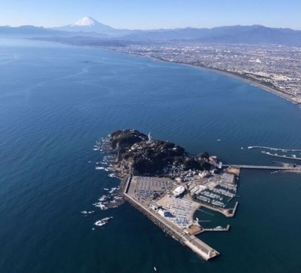 富士山・湘南・都心の夜景を50分間でフライト　みなとみらい発ヘリ遊覧に新コースが登場